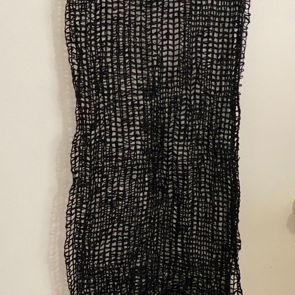 Vintage Open Weave Black Accent Scarf/Shawl - Picture 15 of 15